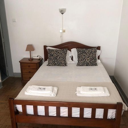 Apartamento Coracoes Unidos "A Pensao" Alcobaça Exterior foto