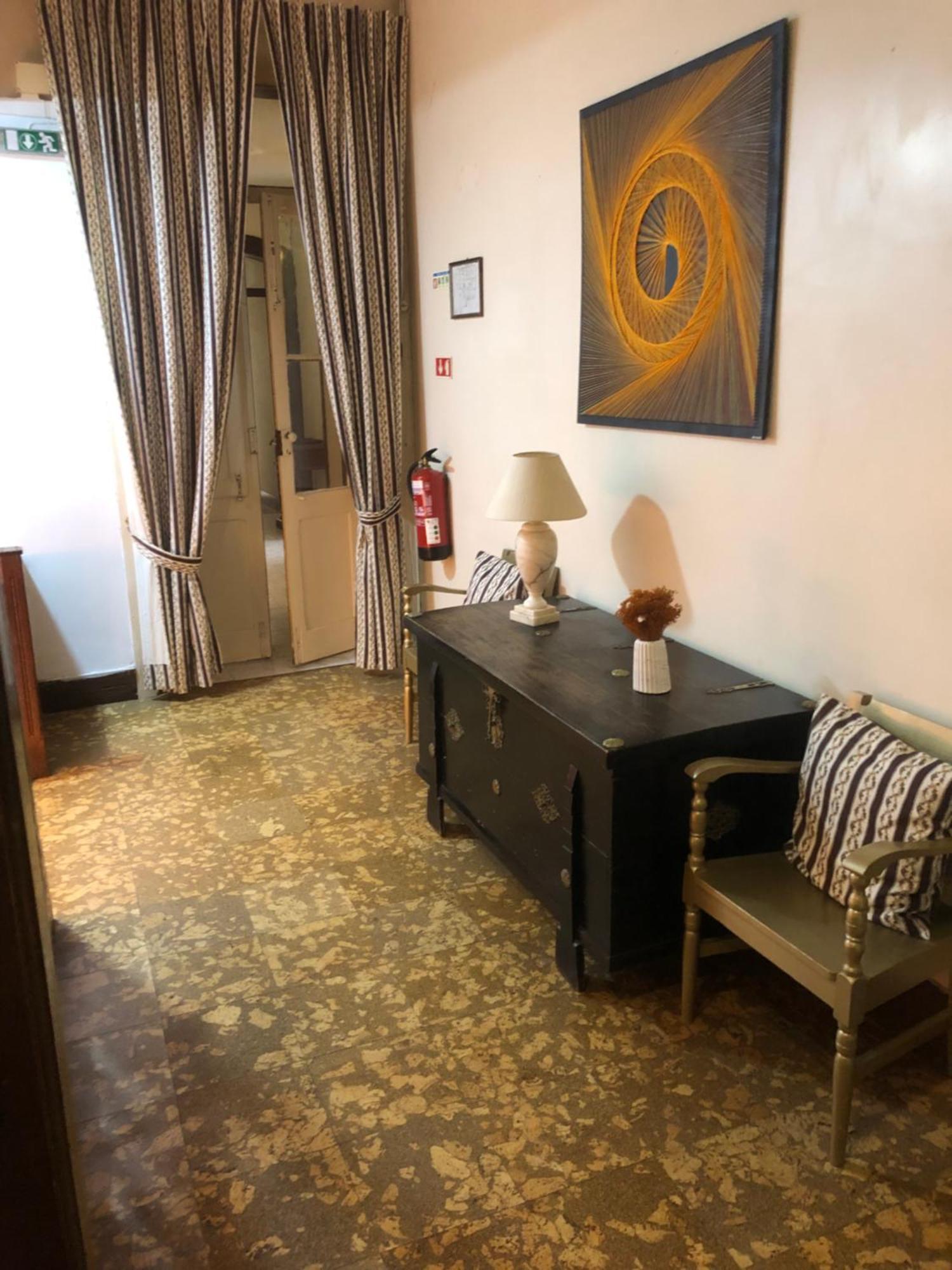 Apartamento Coracoes Unidos "A Pensao" Alcobaça Exterior foto