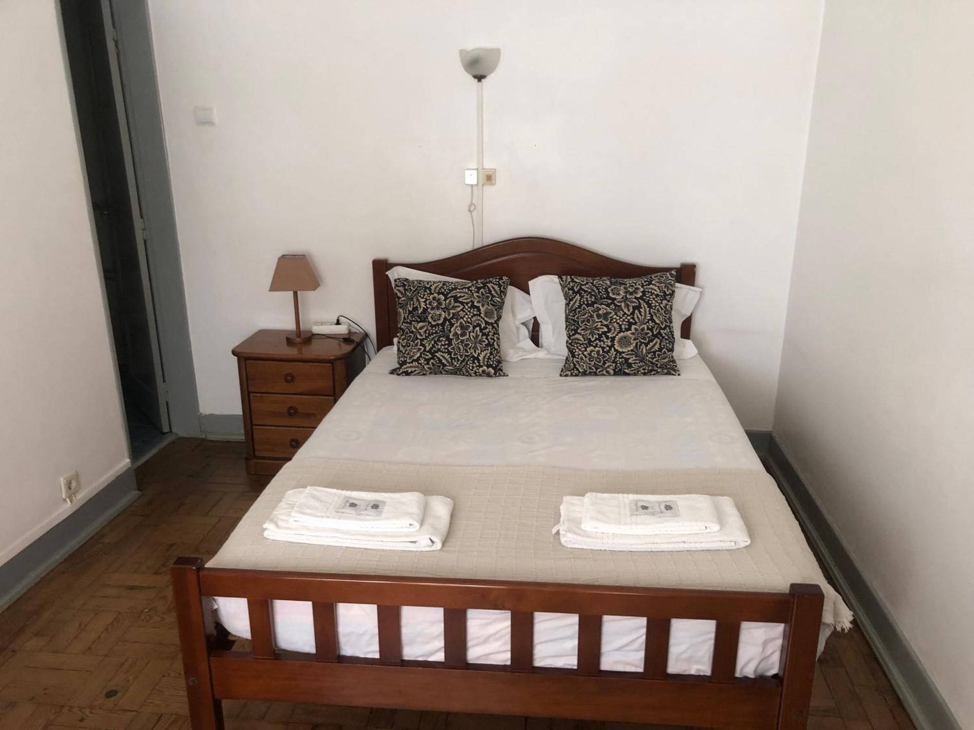 Apartamento Coracoes Unidos "A Pensao" Alcobaça Exterior foto
